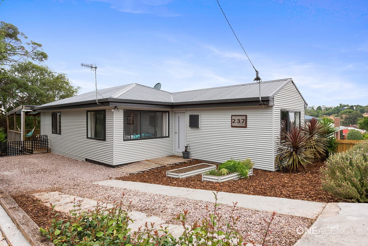 237 Mount Street, Upper Burnie, Upper Burnie - Image 1