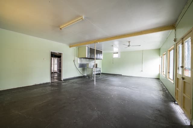 12 Valley Street, North Mackay, North Mackay - Thumbnail 5