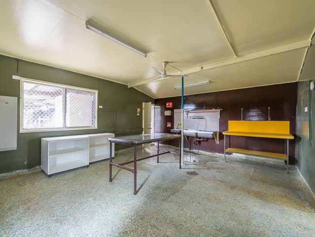 12 Valley Street, North Mackay, North Mackay - Thumbnail 6