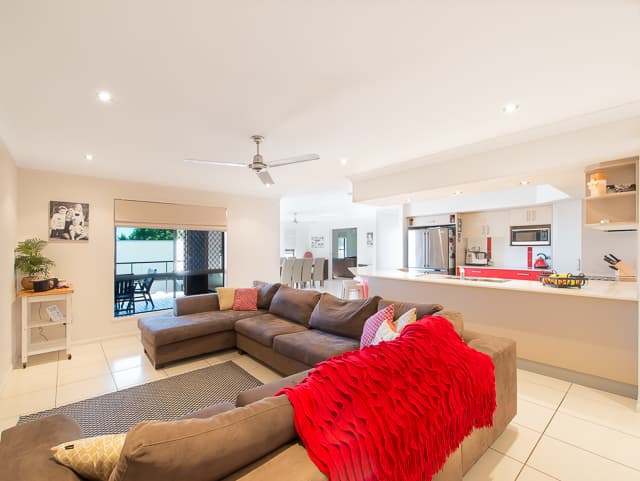 26 Botha Street, Blacks Beach, Blacks Beach - Thumbnail 2