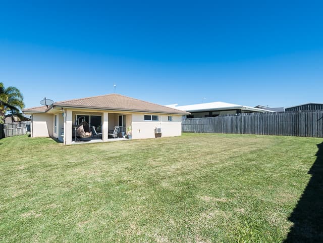 30 Centennial Drive, Glenella, Glenella - Thumbnail 3