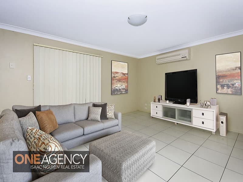 256 Alawoona Street, Redbank Plains, Redbank Plains - Thumbnail 2