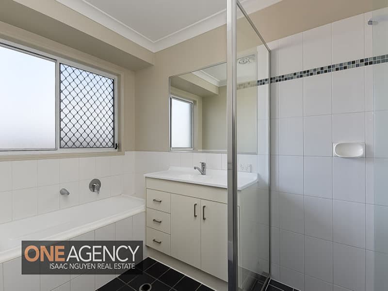 256 Alawoona Street, Redbank Plains, Redbank Plains - Thumbnail 6