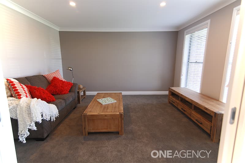 31 Turquoise Way, Orange, Orange - Thumbnail 4