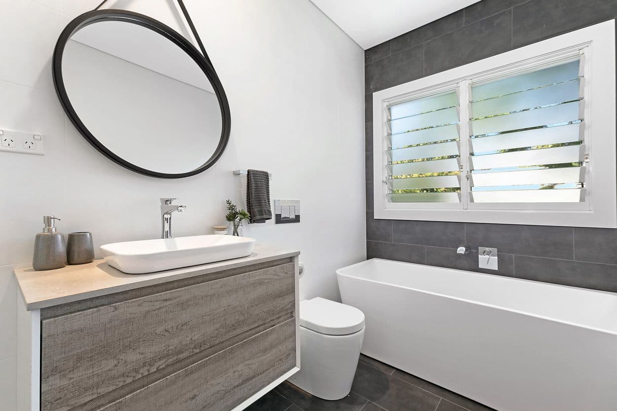 7 Laurel Chase, Forestville, Forestville - Thumbnail 4