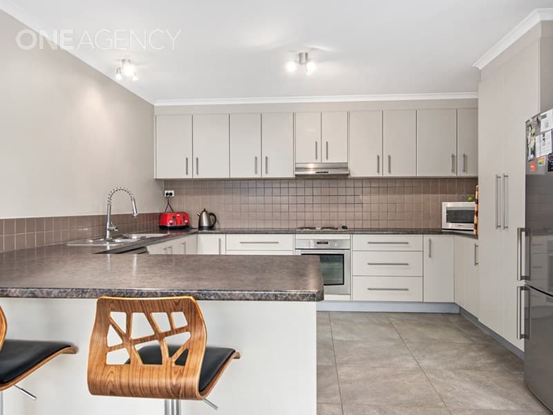 6 Maiden Place, Newnham, Newnham - Thumbnail 4