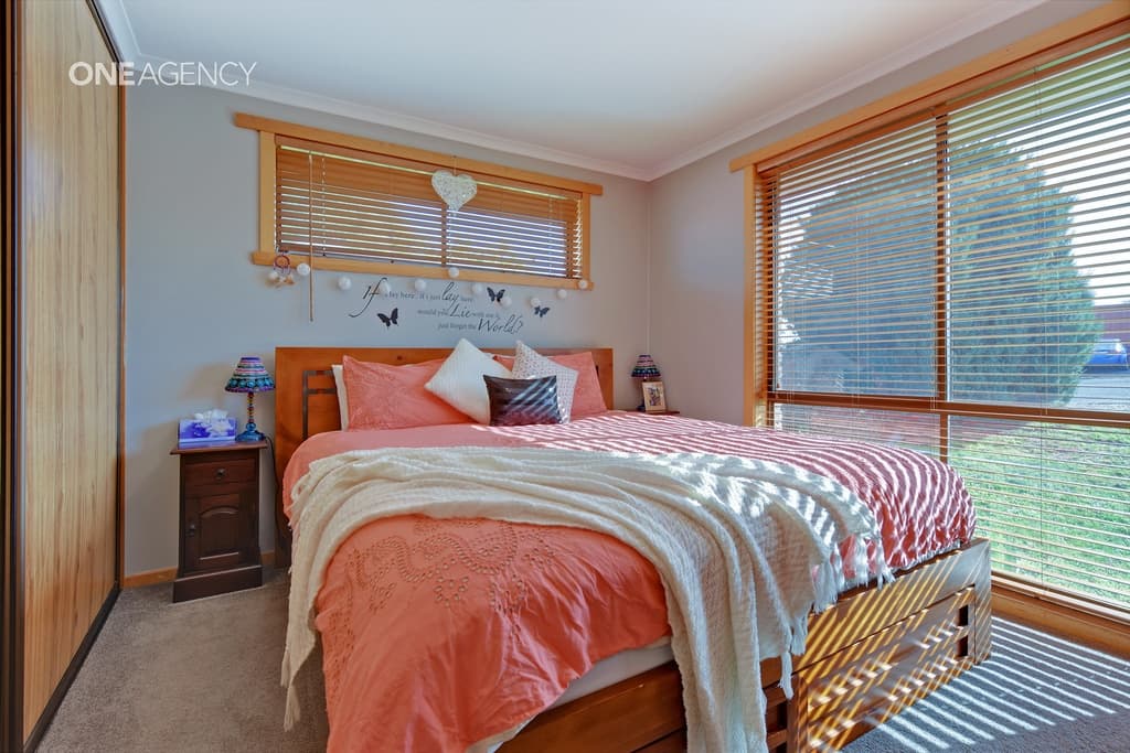 27 Acacia Drive, Romaine, Romaine - Thumbnail 5