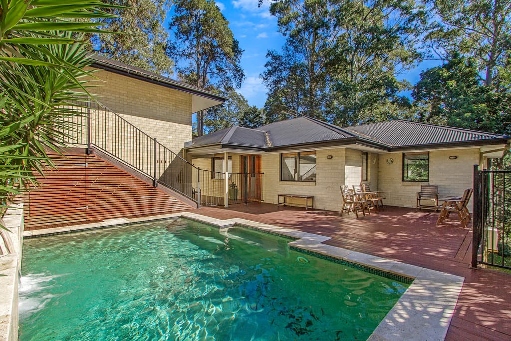 18  Ashburn Close, Lisarow, Lisarow - Image 1