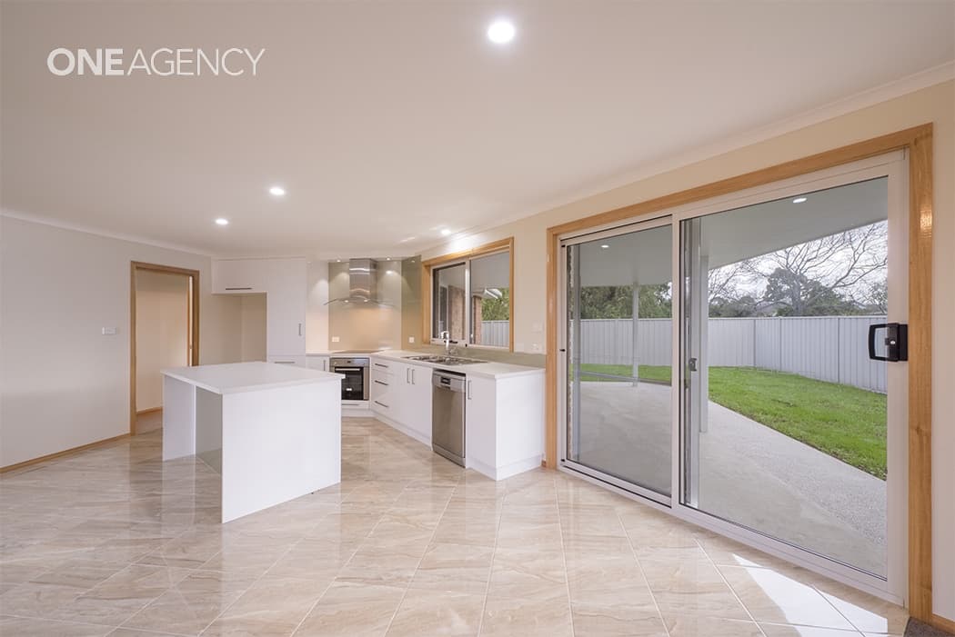 3/8A Hogg Street, Wynyard, Wynyard - Thumbnail 3