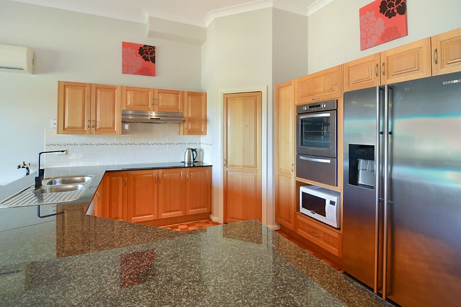 15 Throsby Close, Barden Ridge, Barden Ridge - Thumbnail 4