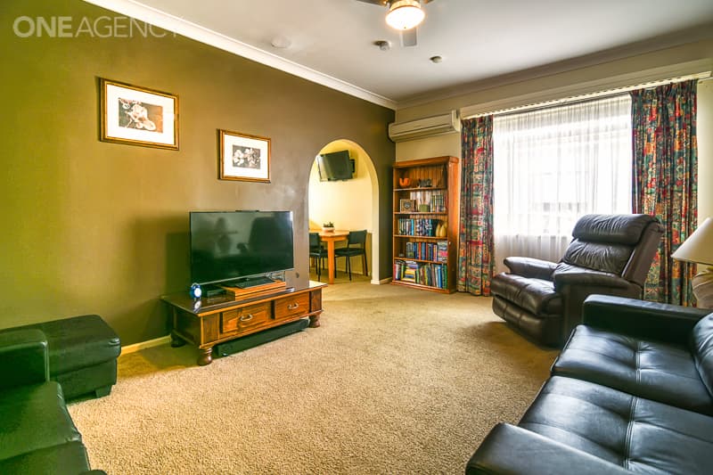 140 Clinton Street, Orange, Orange - Thumbnail 2