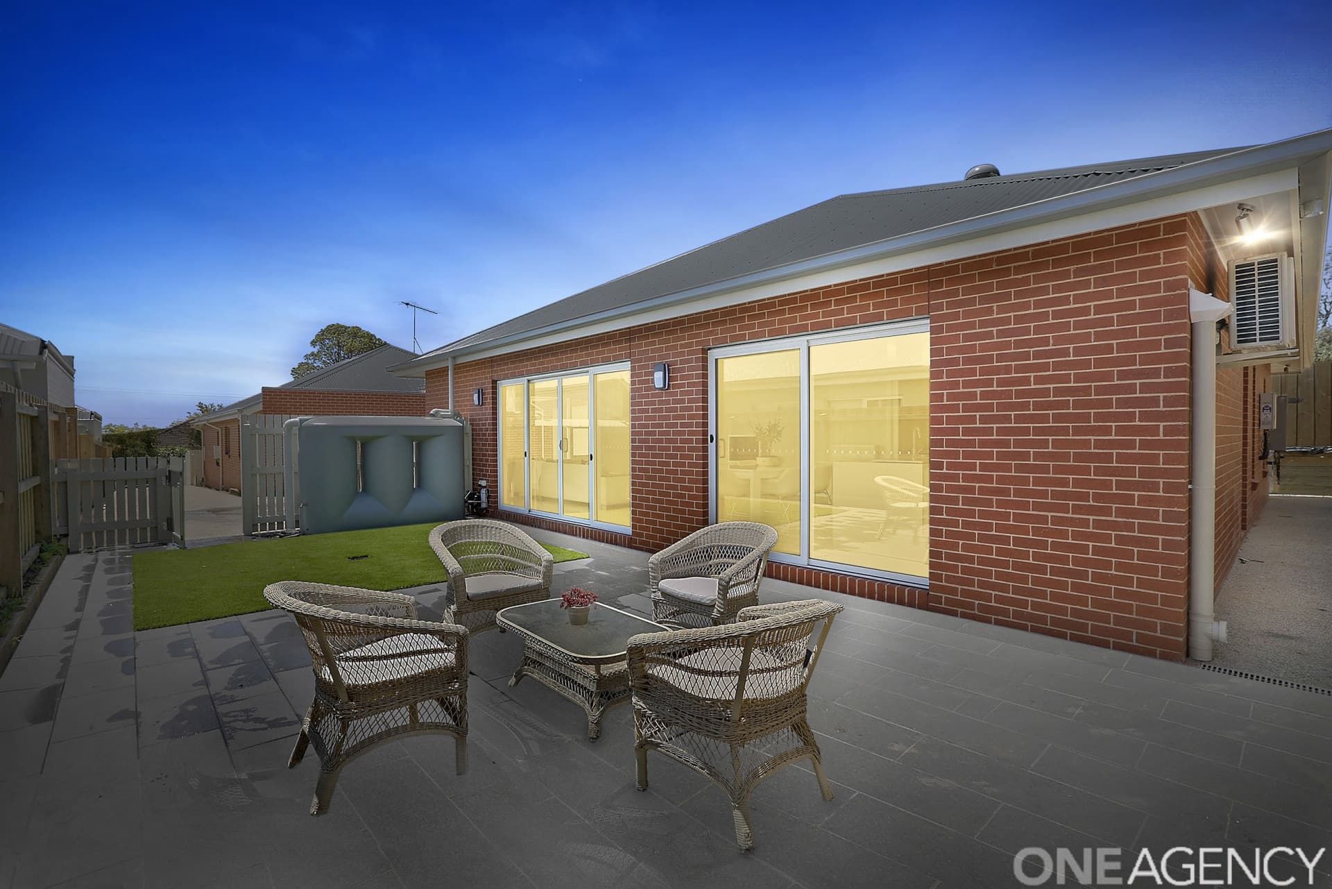 2/55 South Street, Belmont, Belmont - Thumbnail 2