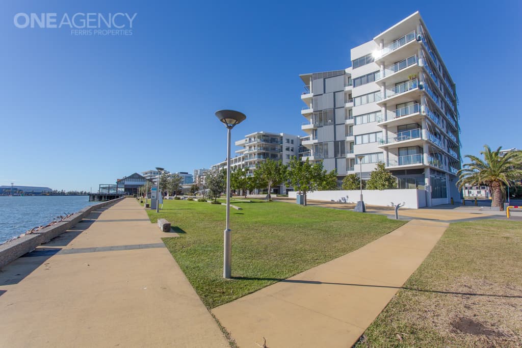 603/19 Honeysuckle Drive, Newcastle, Newcastle - Thumbnail 5