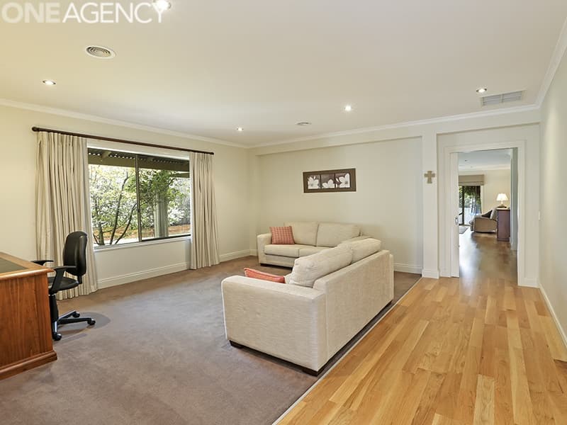 1 Beaujolais Place, Waurn Ponds, Waurn Ponds - Thumbnail 2