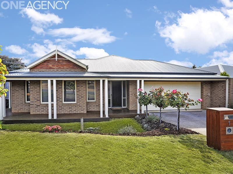 1 Beaujolais Place, Waurn Ponds, Waurn Ponds - Image 1