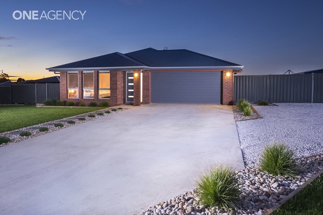 13 Waterford Drive, Sulphur Creek, Sulphur Creek - Image 1