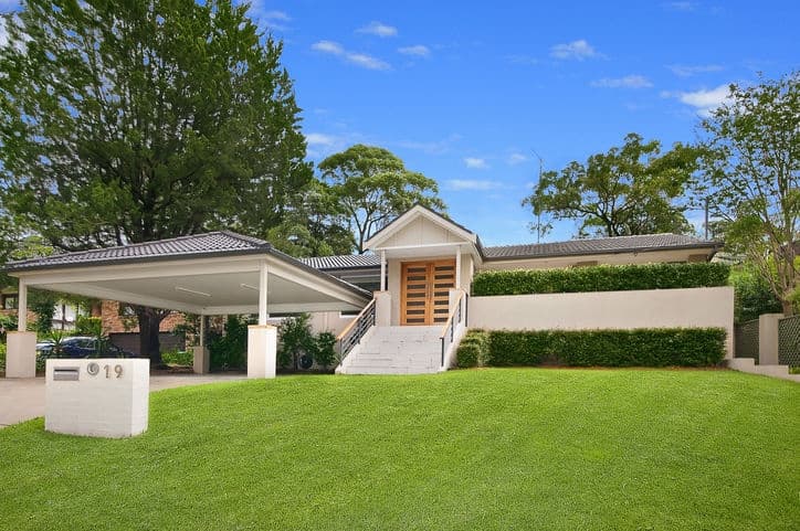 19 Athlone Crescent, Killarney Heights, Killarney Heights - Image 1