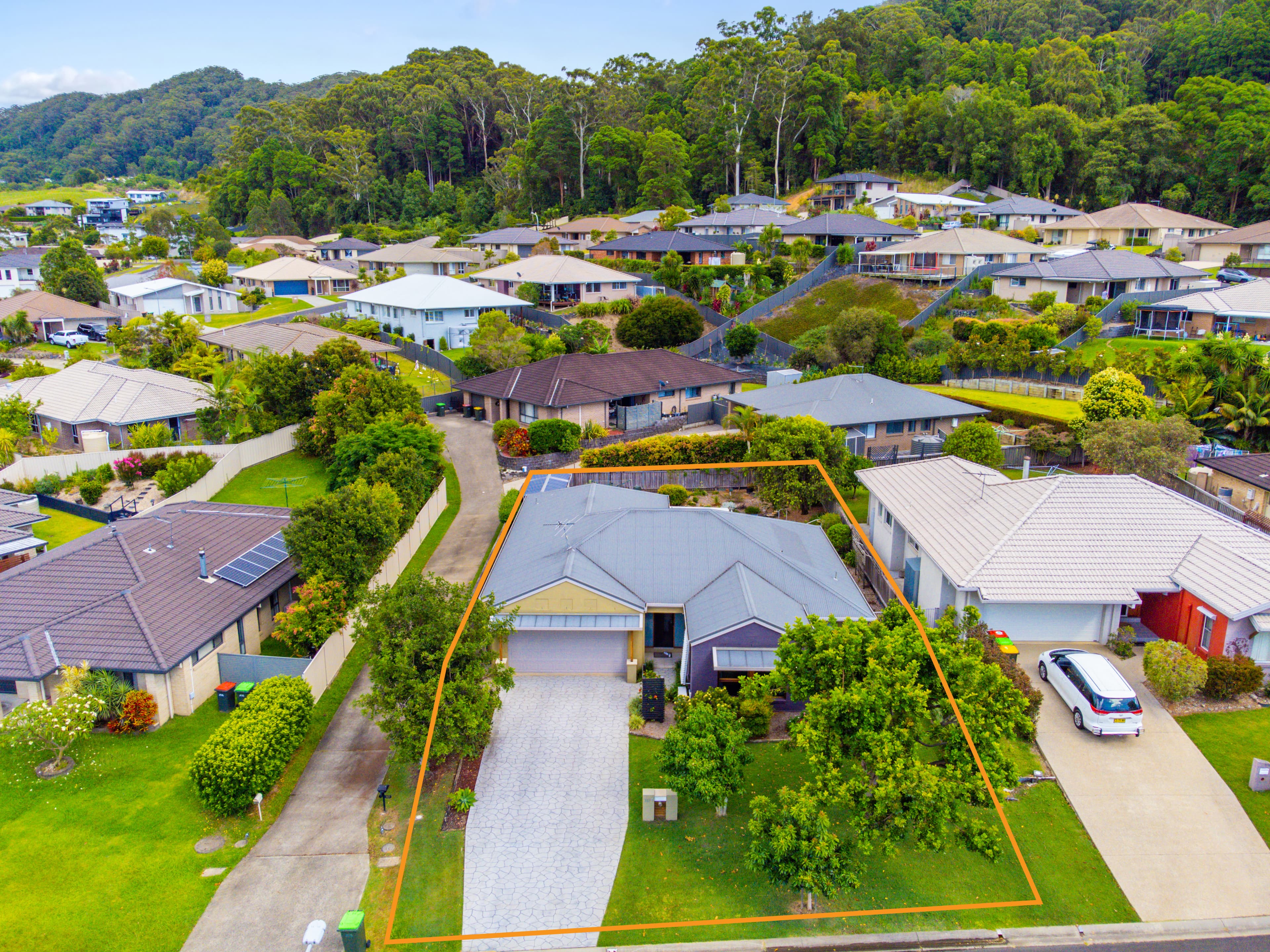 105 Pearce Drive, Coffs Harbour, Coffs Harbour - Thumbnail 2