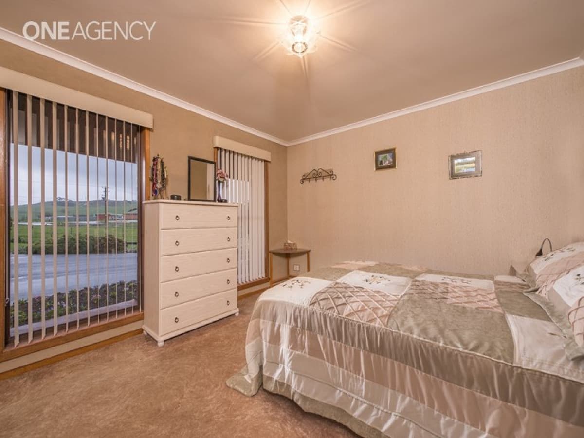 12 Table Cape Road, Wynyard, Wynyard - Thumbnail 2