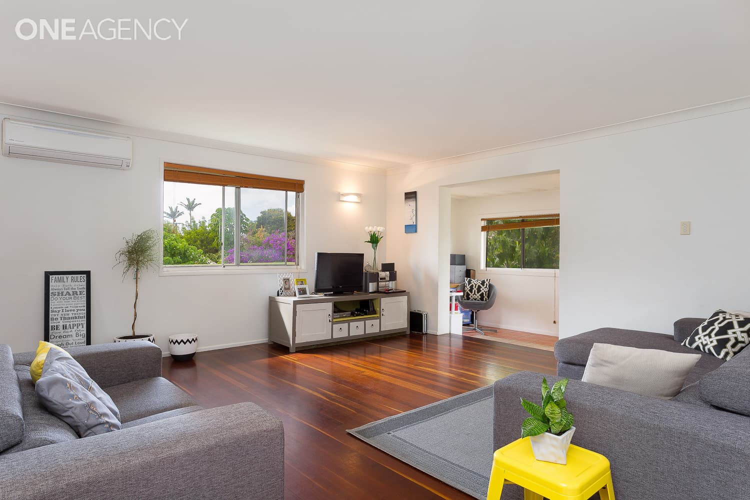 32 Hibiscus Avenue, Redcliffe, Redcliffe - Thumbnail 2