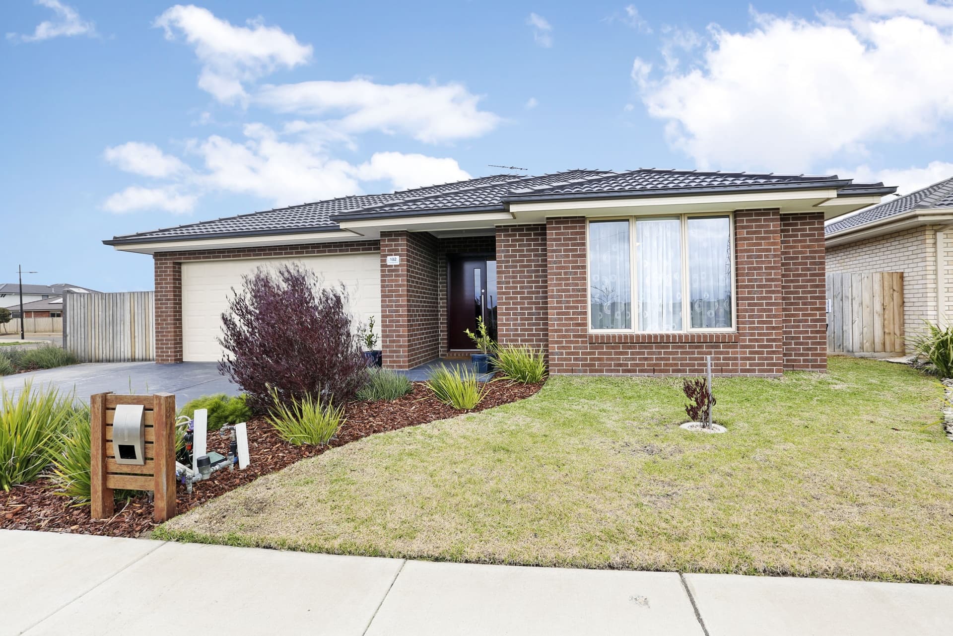102 Creekward Drive, Armstrong Creek, Armstrong Creek - Image 1