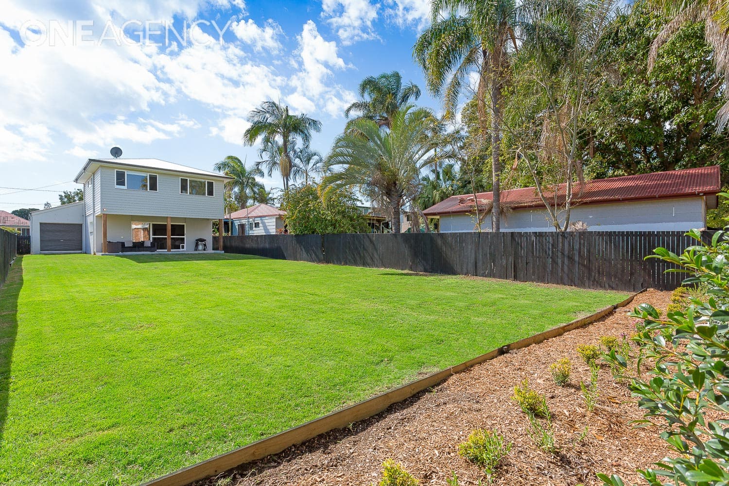33 Bramble Street, Woody Point, Woody Point - Thumbnail 3