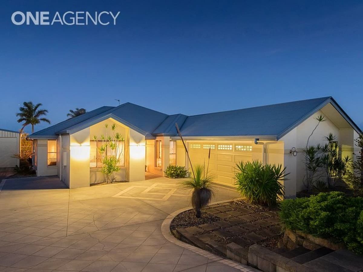 5 Woongoolbver Court, River Heads, River Heads - Image 1