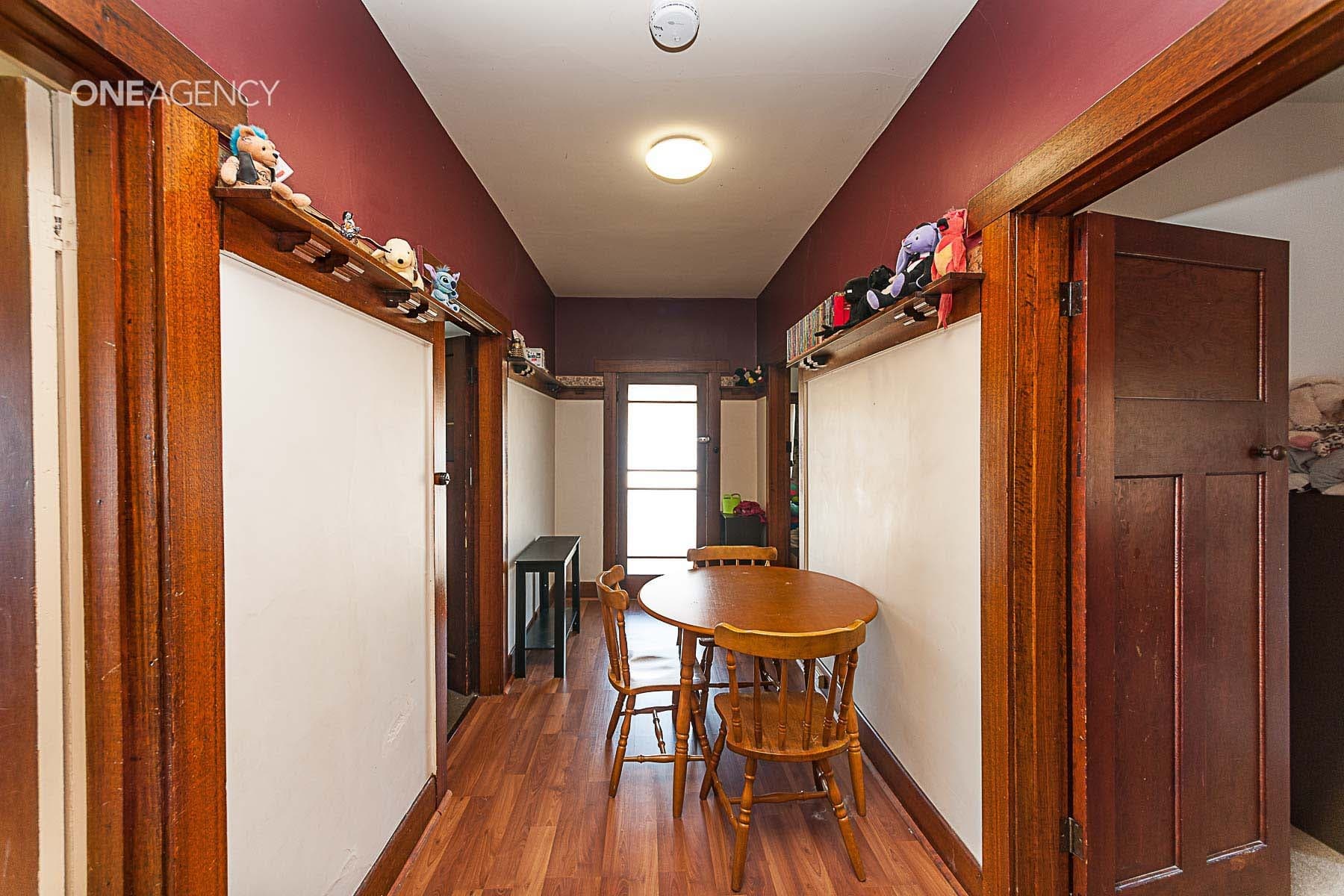 18 Pine Avenue, Upper Burnie, Upper Burnie - Thumbnail 3