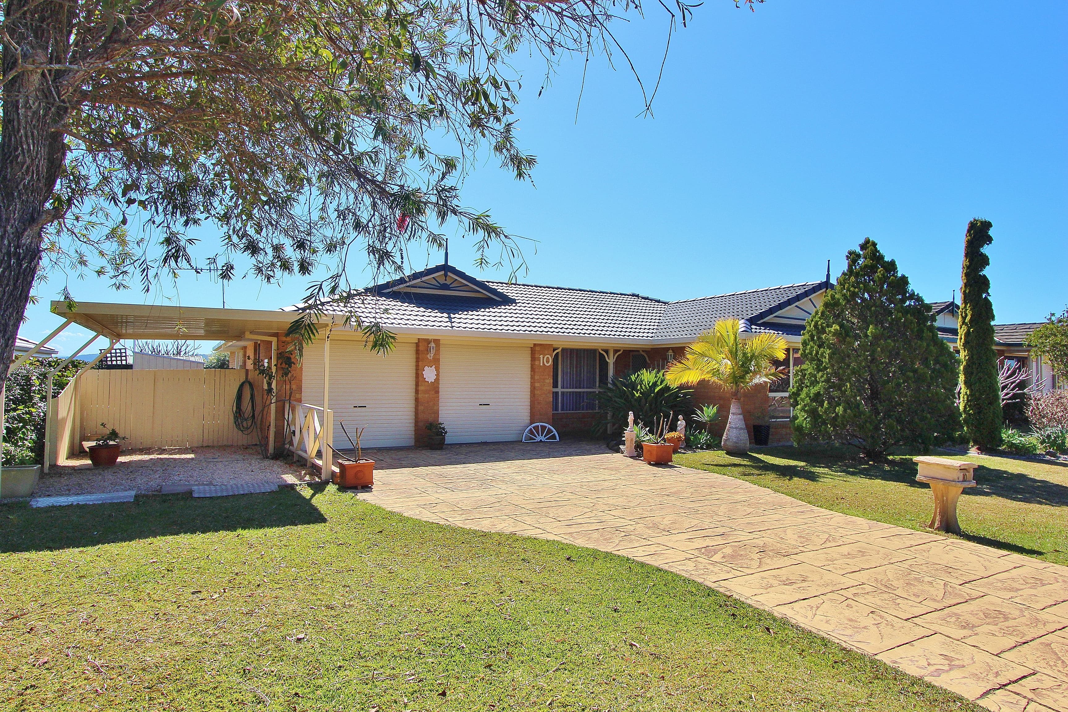 10 Explorers Way, Lake Cathie, Lake Cathie - Image 1