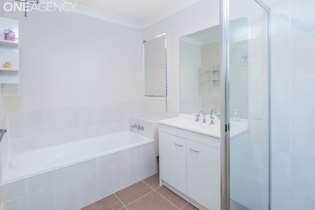 16 Fantail Crescent, Mango Hill, Mango Hill - Thumbnail 5
