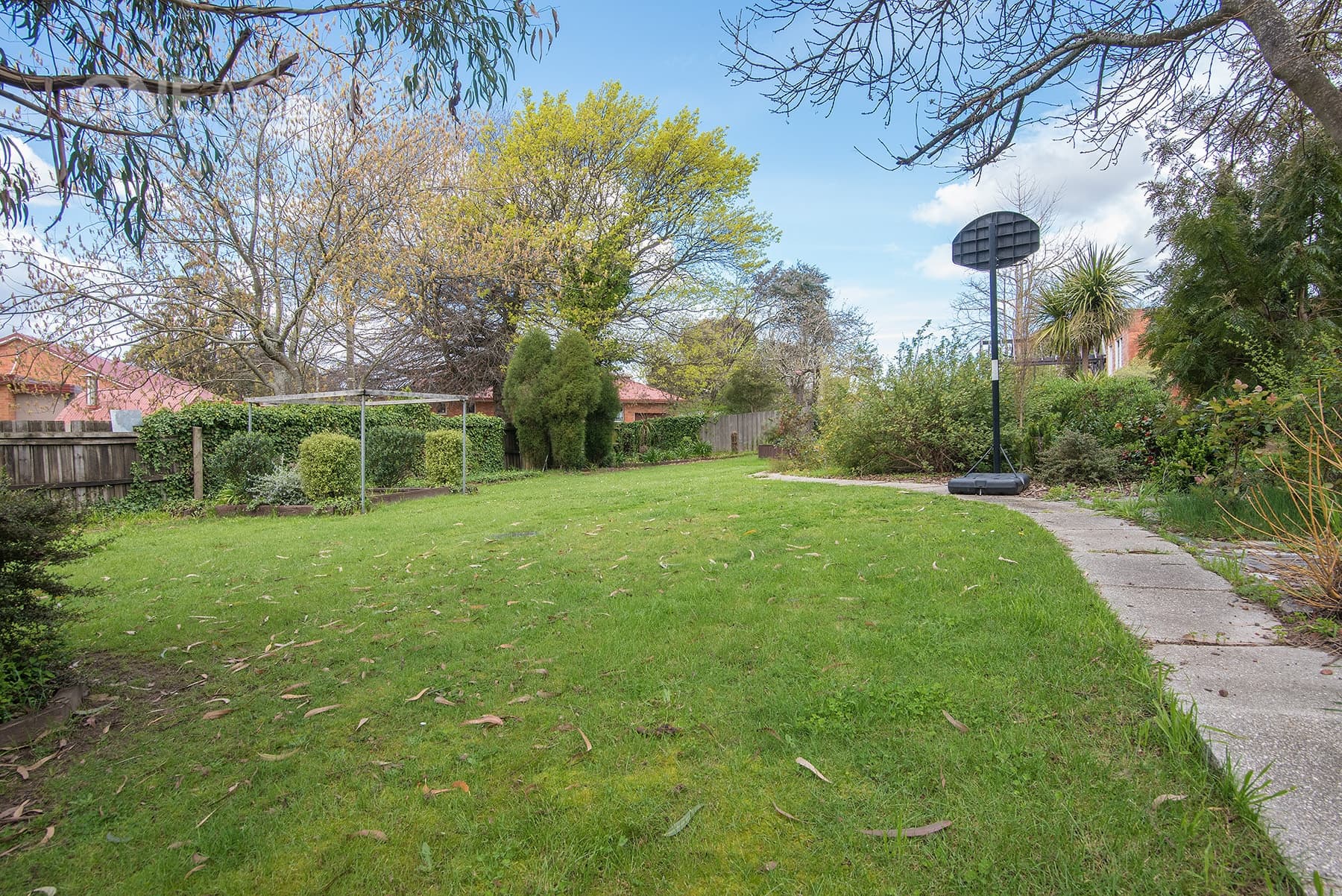 352 West Tamar Road, Riverside, Riverside - Thumbnail 4