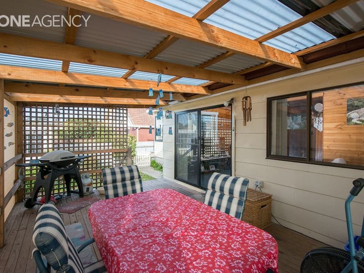 9 Quiggin Street, Wynyard, Wynyard - Thumbnail 2