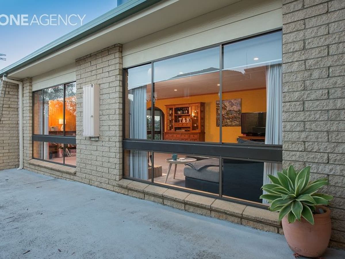 8 Damian Avenue, Downlands, Downlands - Thumbnail 2