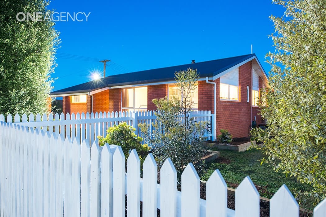 2 Kingsley Avenue, Romaine, Romaine - Thumbnail 2