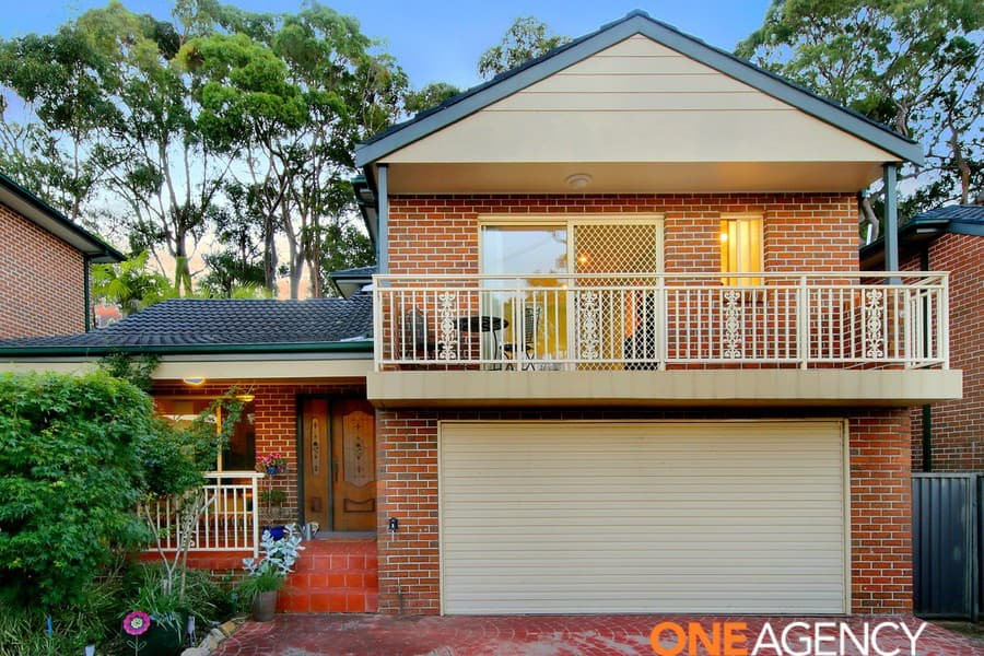 11/2a Charlotte Place, Illawong, Illawong - Image 1