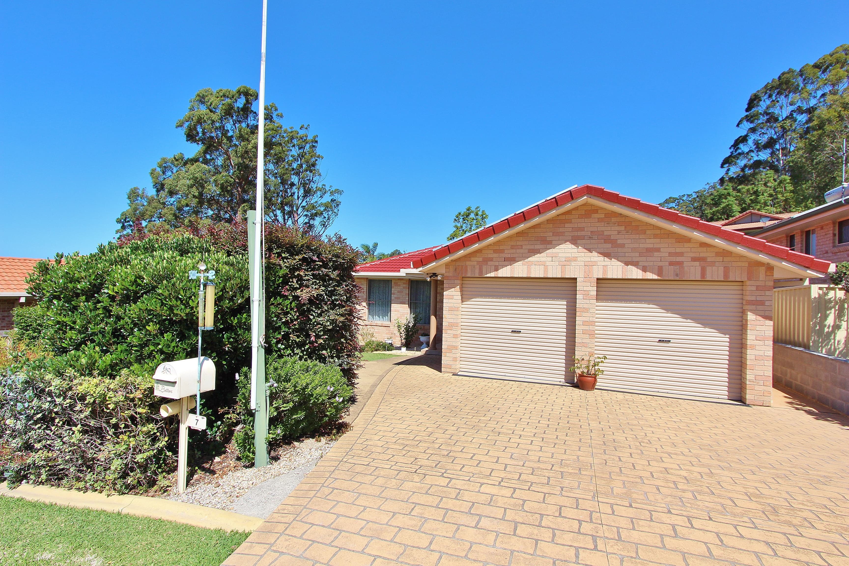 7 Black Swan Terrace, West Haven, West Haven - Thumbnail 2