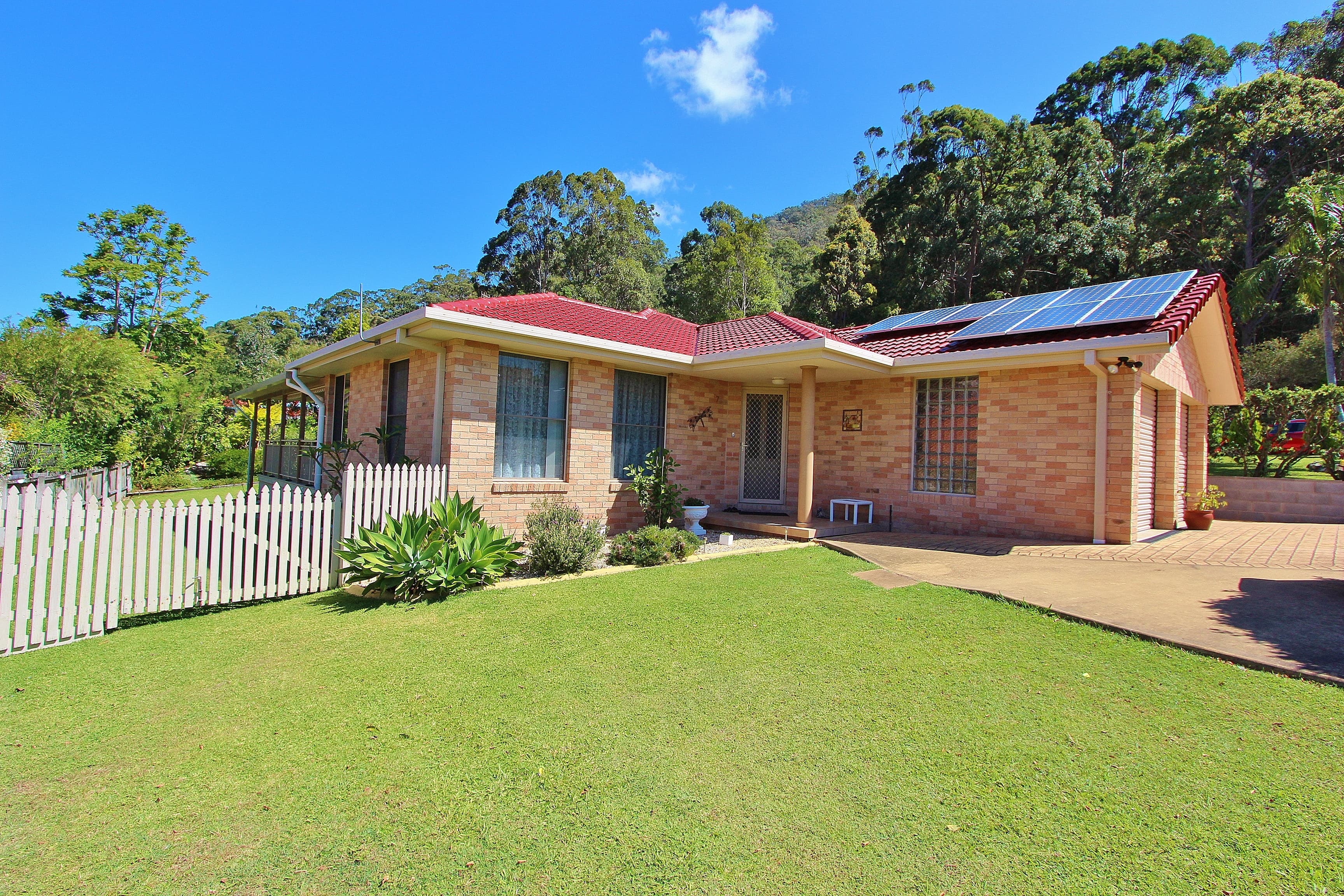 7 Black Swan Terrace, West Haven, West Haven - Image 1