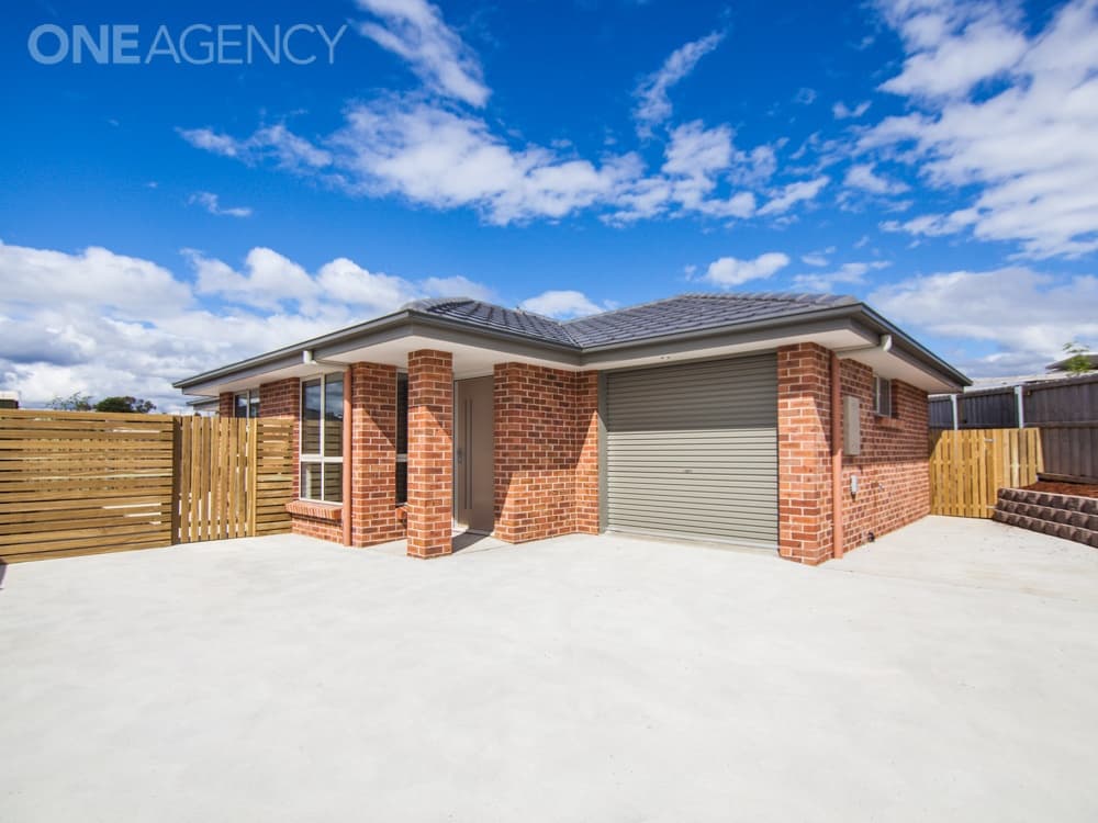 2/100 Mt Stuart Drive, Newnham, Newnham - Image 1