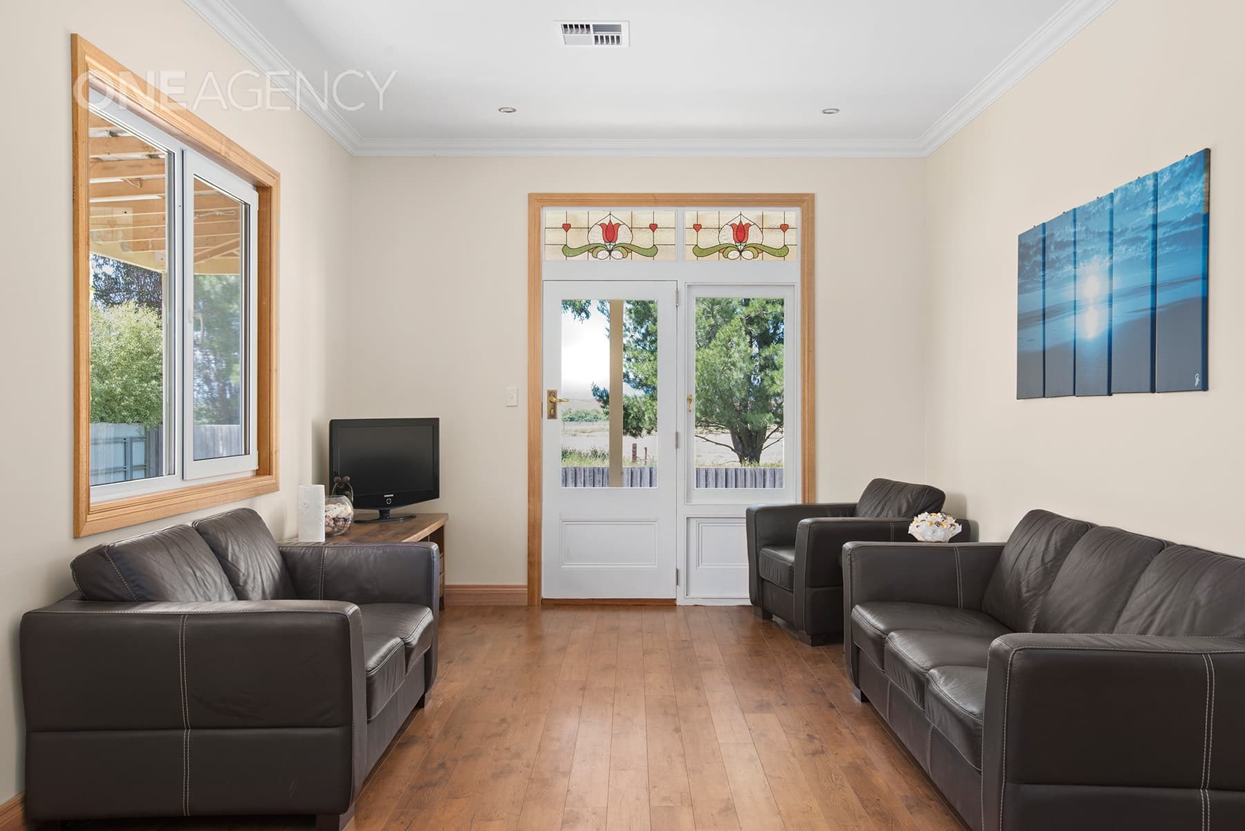 27-29 Longford Close, Longford, Longford - Thumbnail 2