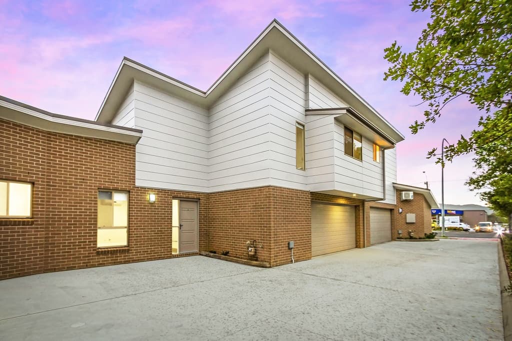 2/32 Victoria Street, East Gosford, East Gosford - Image 1