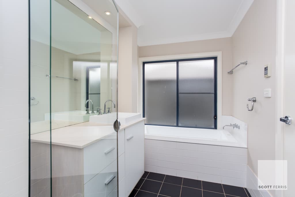55 Paperbark Court, Fern Bay, Fern Bay - Thumbnail 6