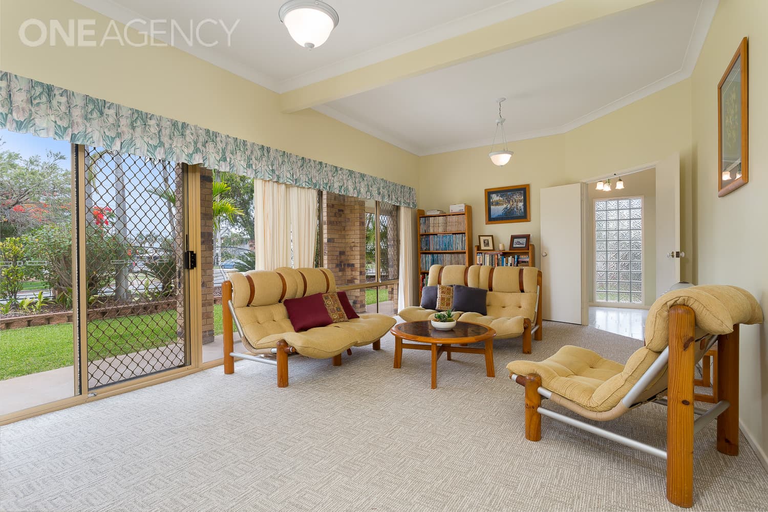22 Griffith Road, Scarborough, Scarborough - Thumbnail 3