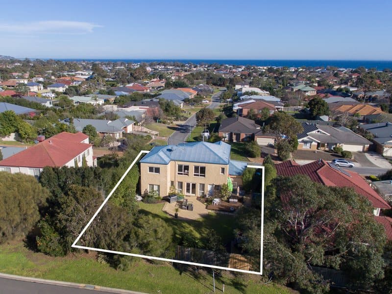 22 Somerset Place, Safety Beach, Safety Beach - Thumbnail 3