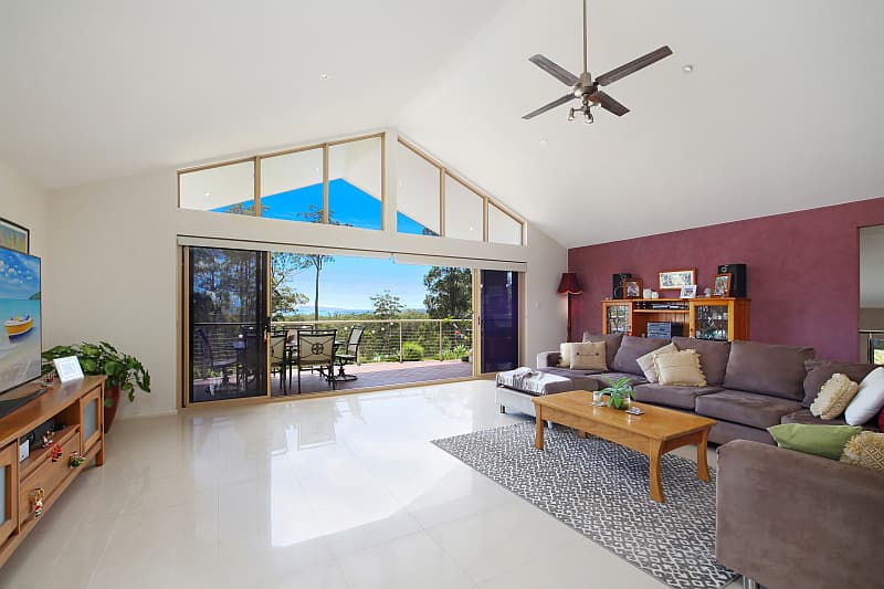15 Lake Ridge Drive, Kew, Kew - Thumbnail 3