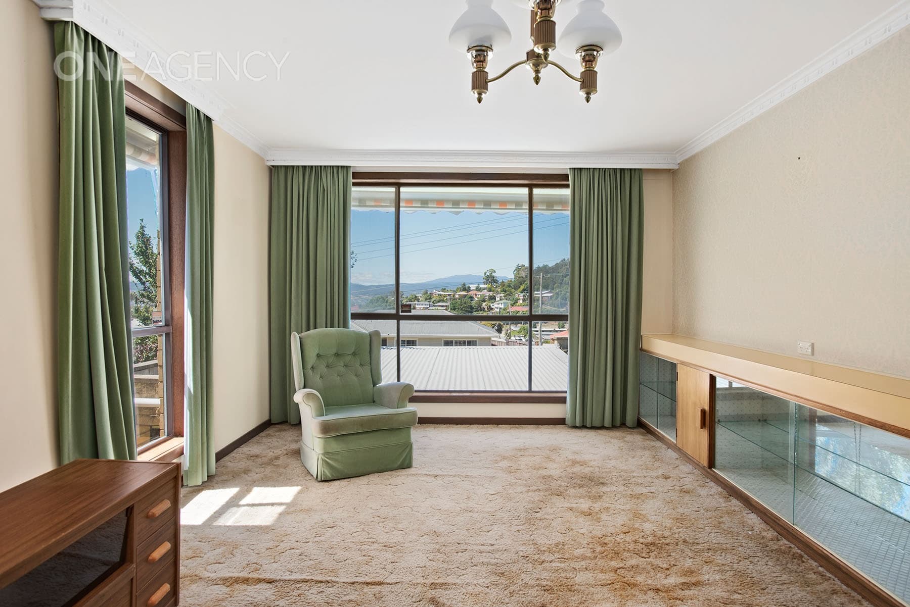 144 Pomona Road North, Riverside, Riverside - Thumbnail 2