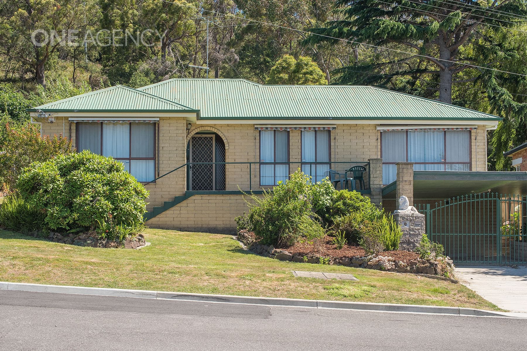 144 Pomona Road North, Riverside, Riverside - Image 1