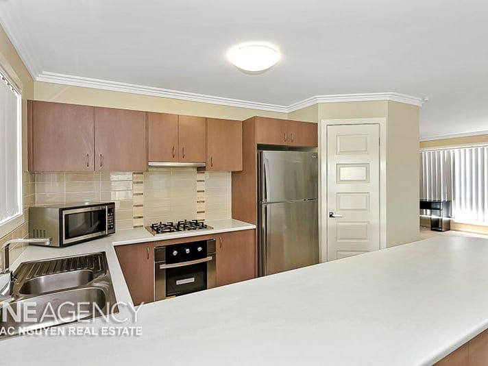 12 Drewett Avenue, Redbank Plains, Redbank Plains - Thumbnail 2