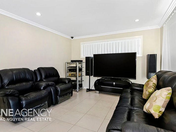 12 Drewett Avenue, Redbank Plains, Redbank Plains - Thumbnail 6