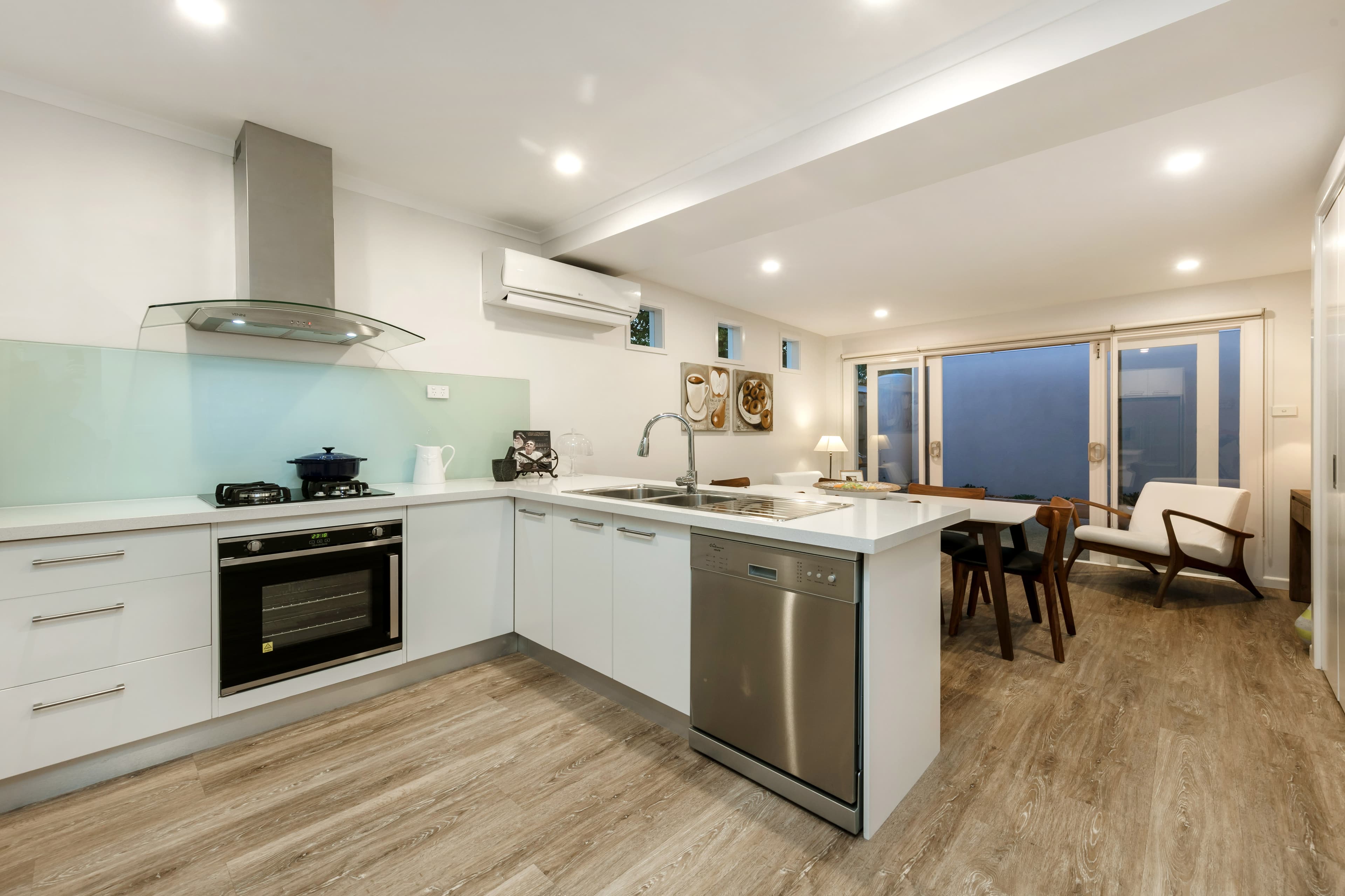 1/11 Kent Street, Mornington, Mornington - Thumbnail 3
