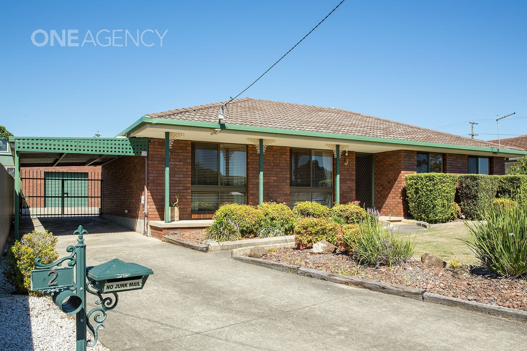 2 Diana Court, Riverside, Riverside - Image 1